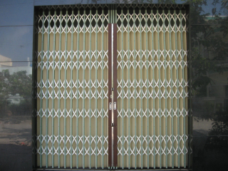 Thi Công Cửa Kéo Đài Loan